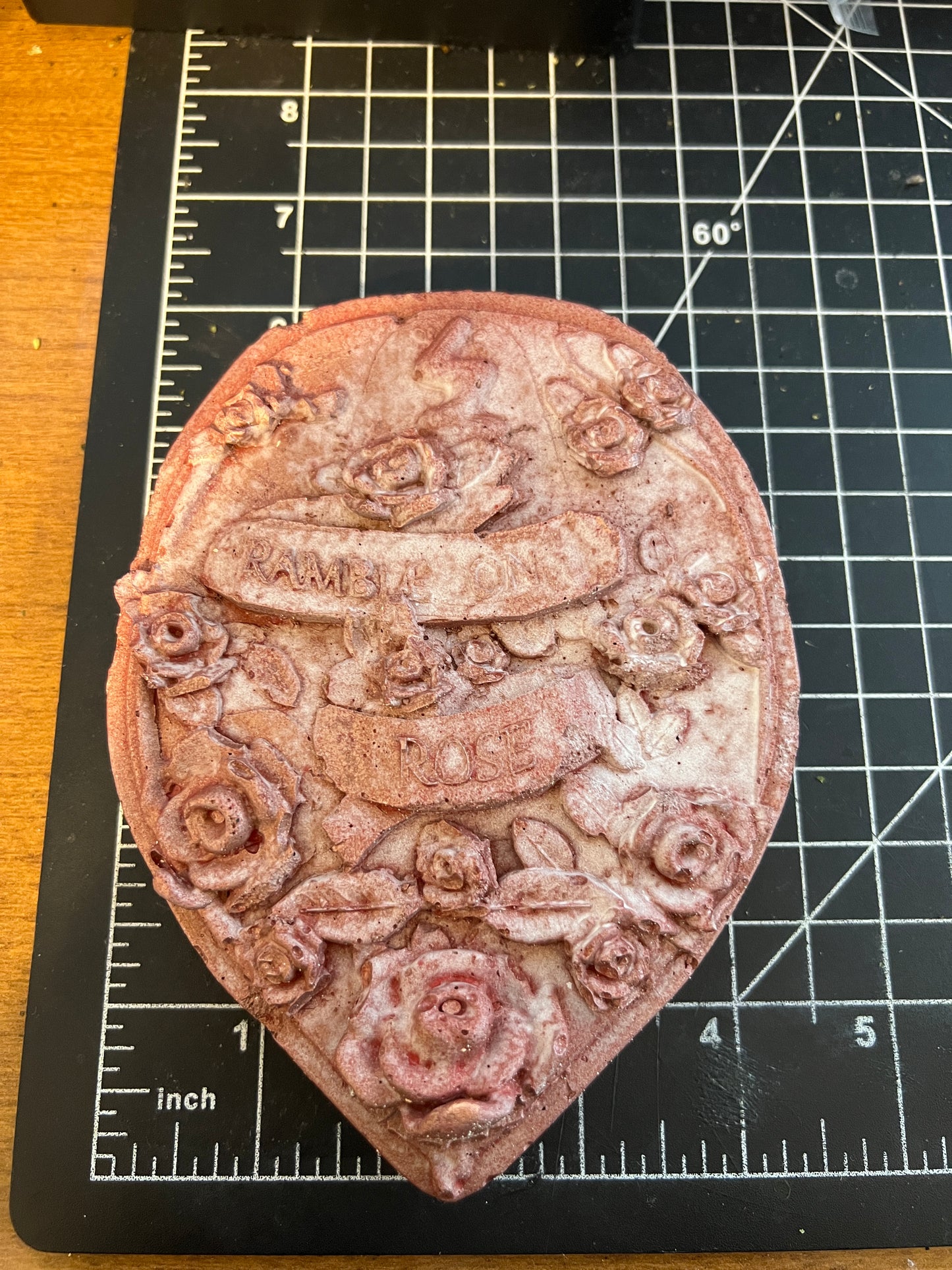 RAMBLE ON ROSE STONE ART