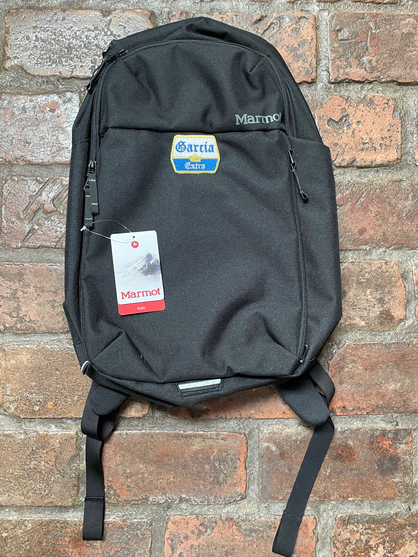 MARMOT BACKPACK SEVERAL PATCH OPTIONS TO CHOOSE FROM