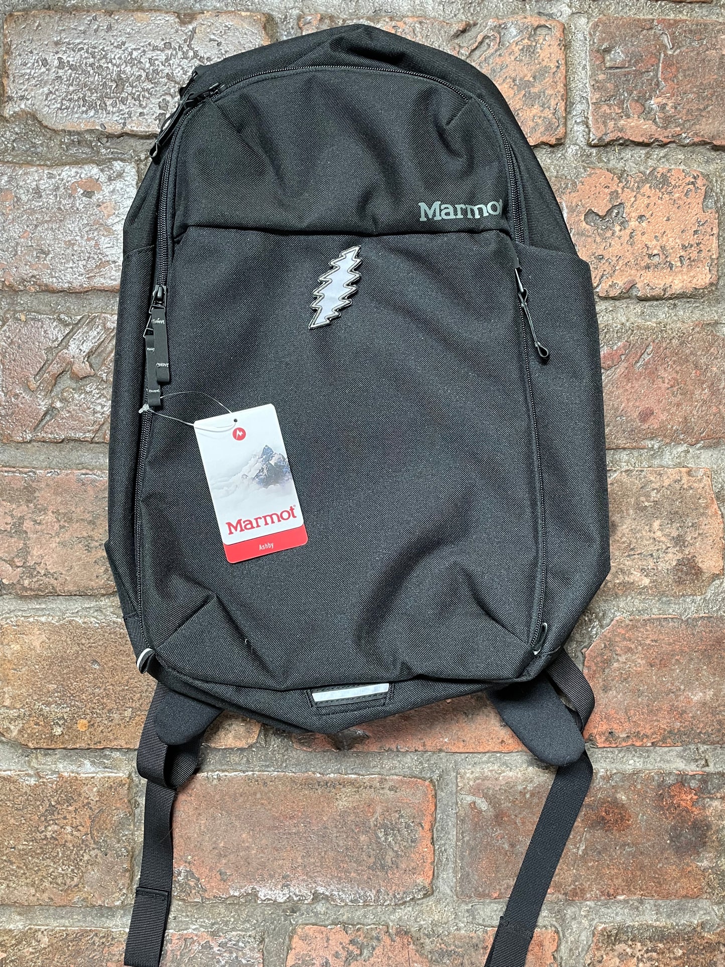 MARMOT BACKPACK SEVERAL PATCH OPTIONS TO CHOOSE FROM