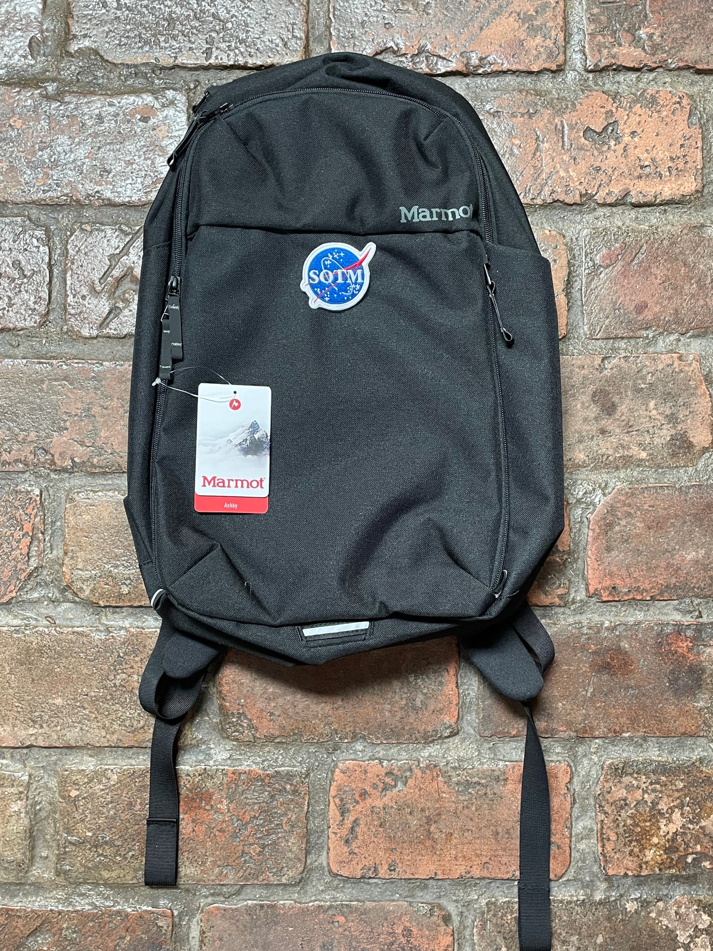 MARMOT BACKPACK SEVERAL PATCH OPTIONS TO CHOOSE FROM