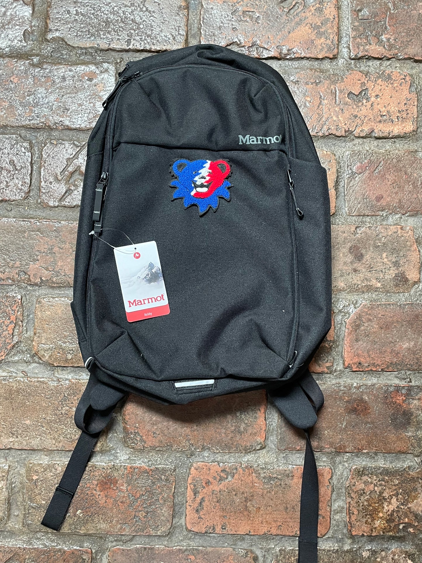 MARMOT BACKPACK SEVERAL PATCH OPTIONS TO CHOOSE FROM
