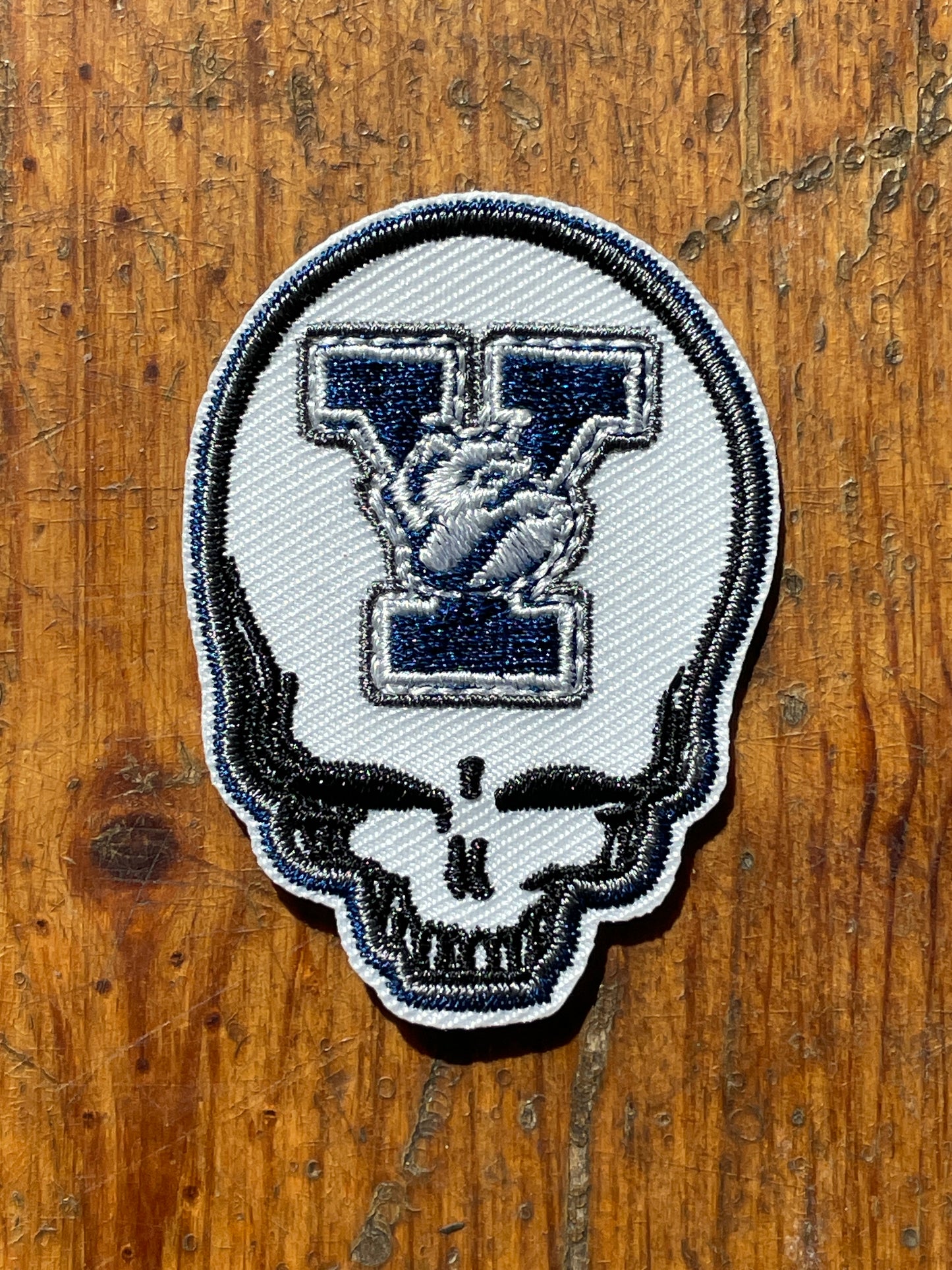 Yale Bulldogs Heat applied Patch.